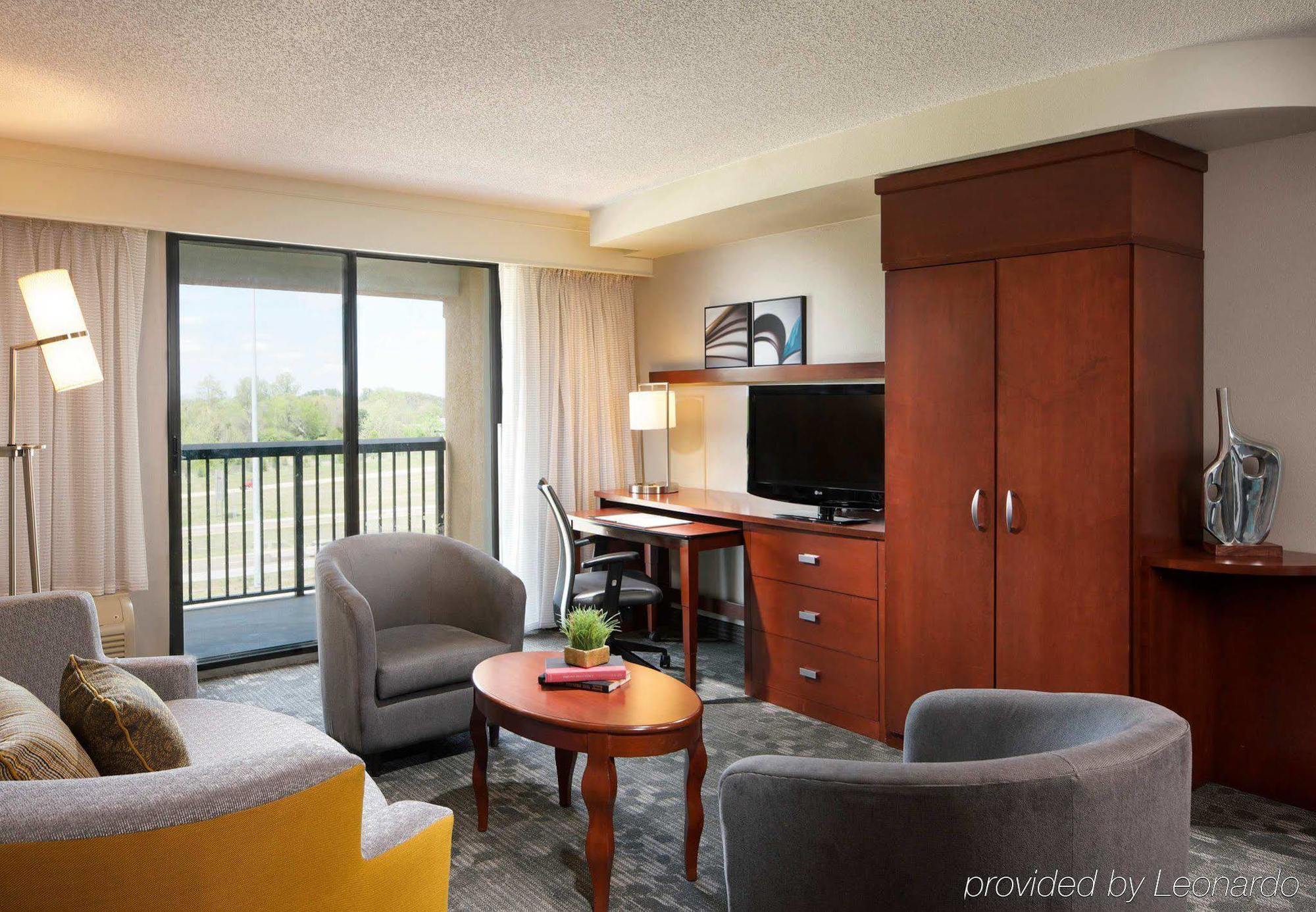 Courtyard By Marriott Jackson Hotel Bagian luar foto